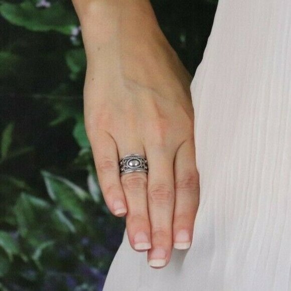 Sterling Silver Ring Band Size 4 1/2 - Picture 2 of 7